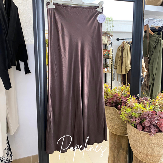 Falda satinada chocolate