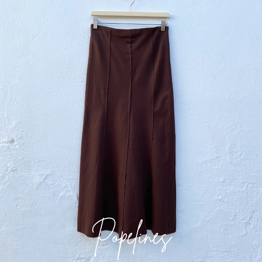 Falda pespunte chocolate