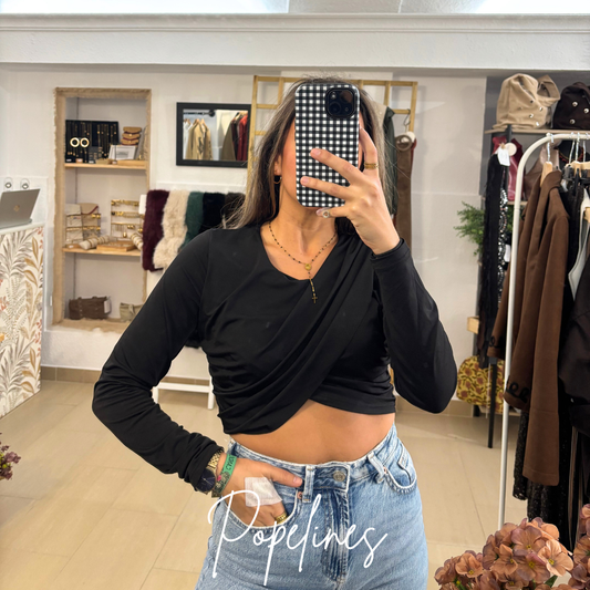 Top corto frunce negro