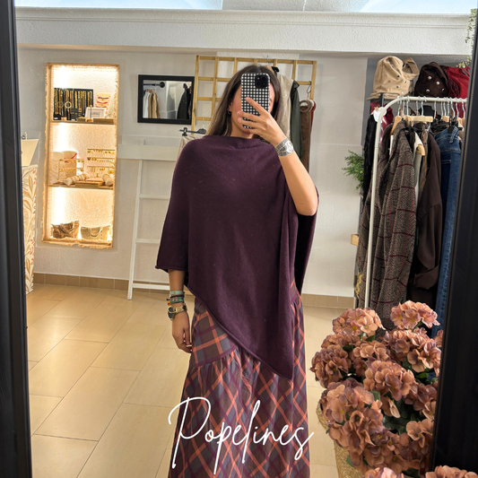 Capa punto berenjena