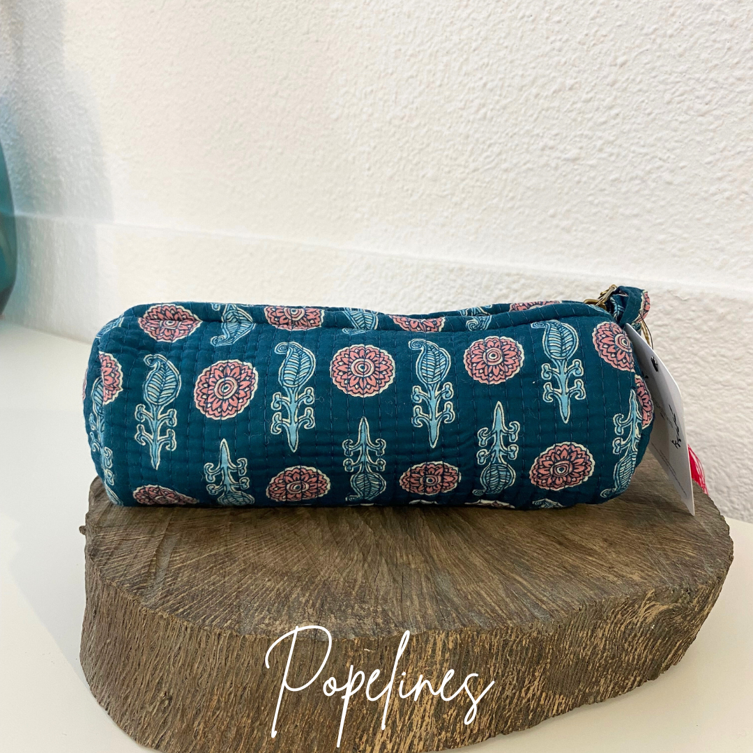 Estuche pequeño petroleo