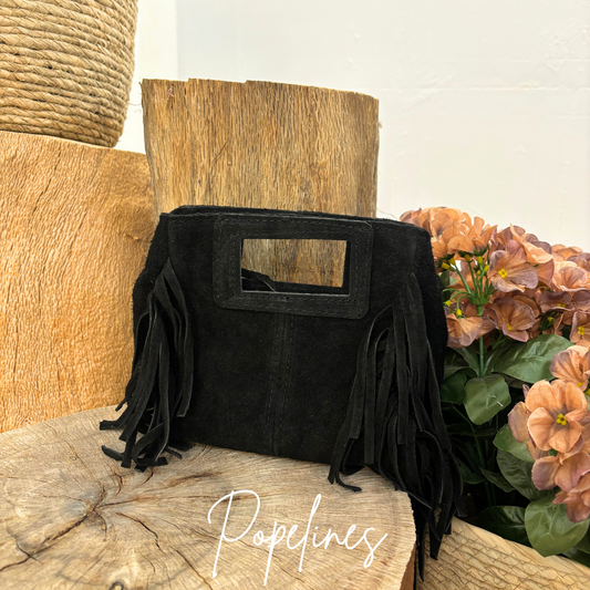 Bolso mini flecos negro.