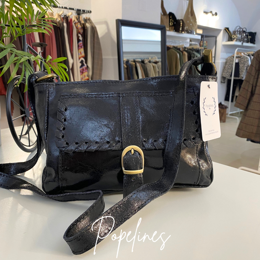 Bandolera de piel negra