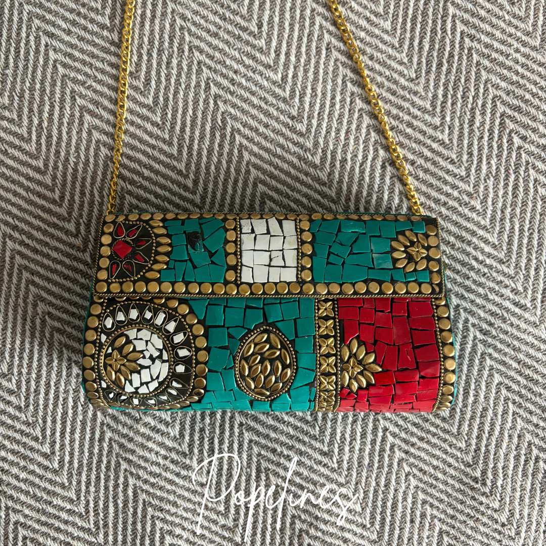 Bolso latón verde blanco y rojo