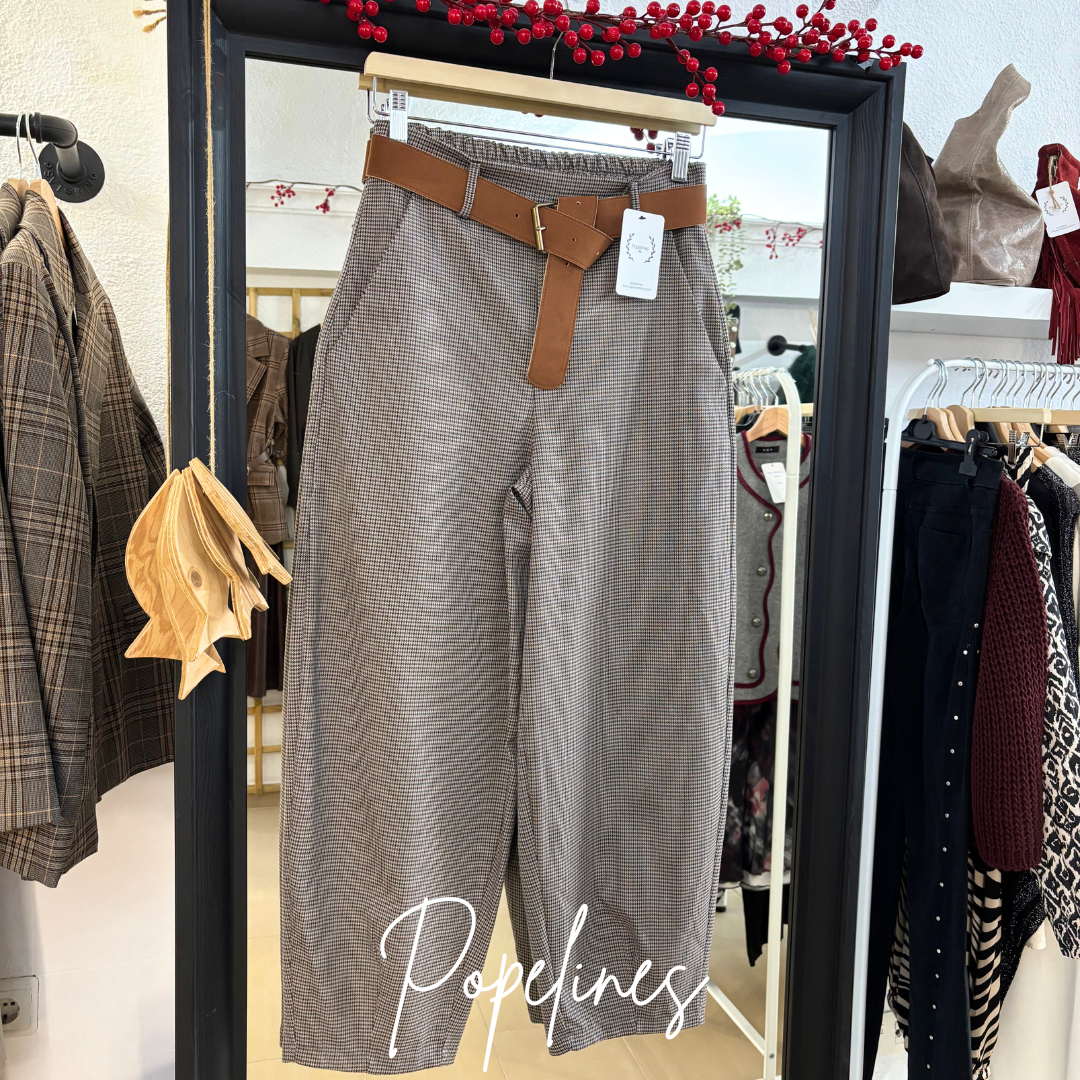 Pantalón pata de gallo burdeos