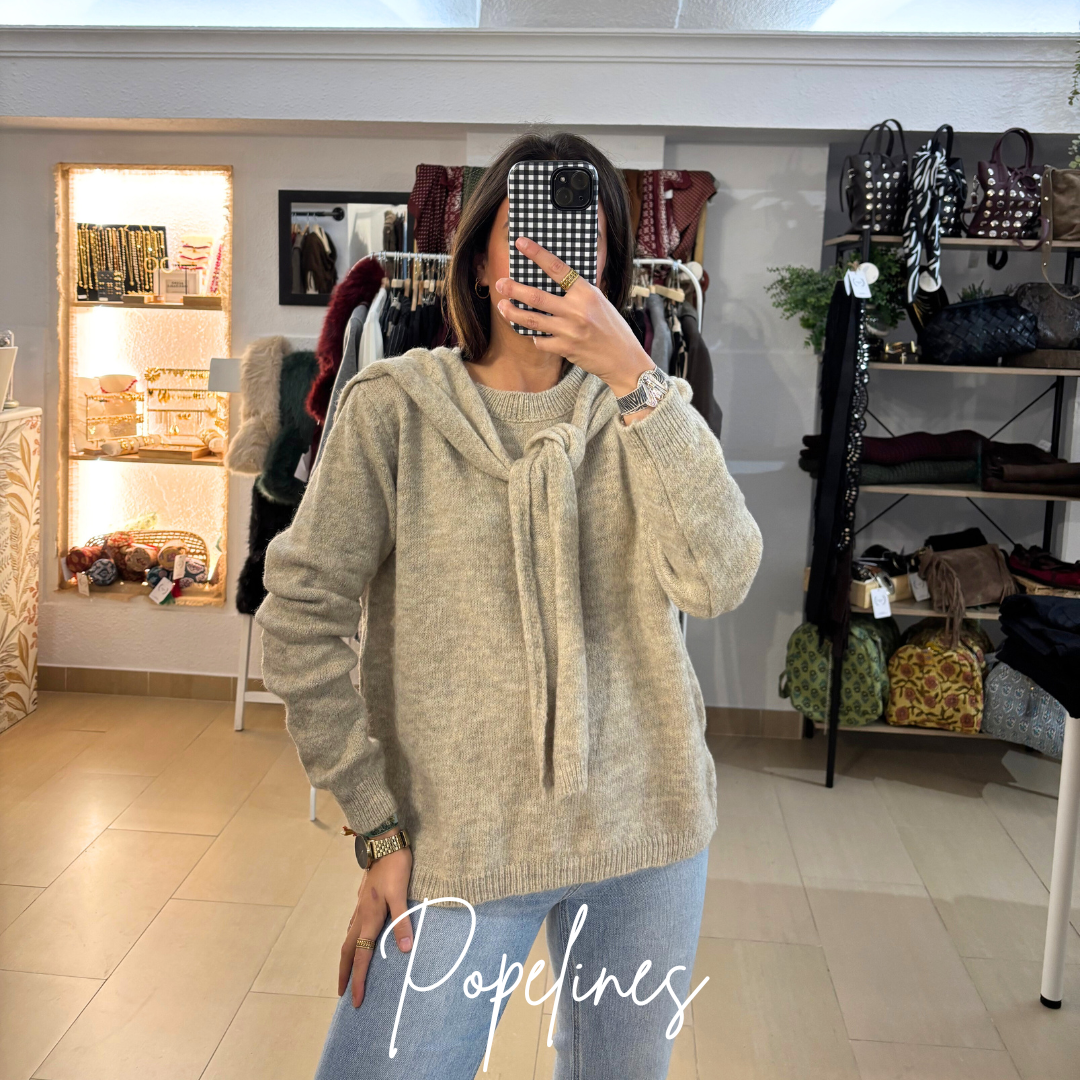 Jersey detalle nudo beige