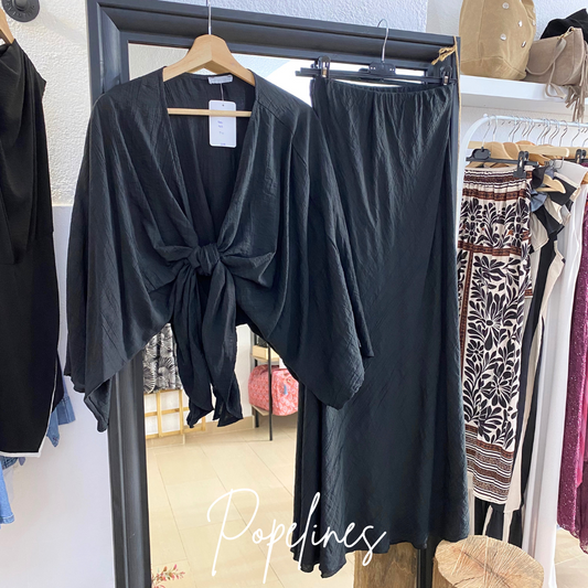 Conjunto Mina negro