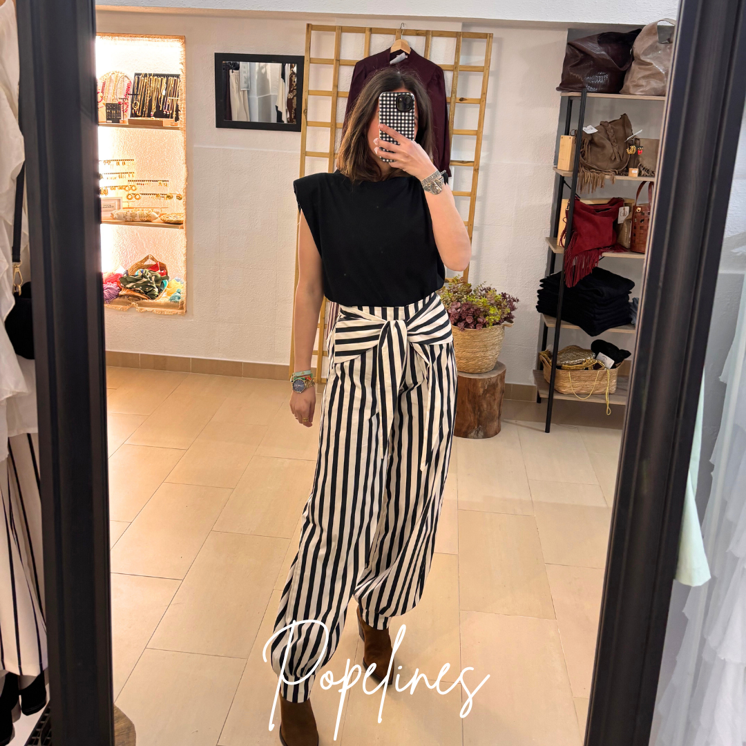Pantalón listas blancas lazada