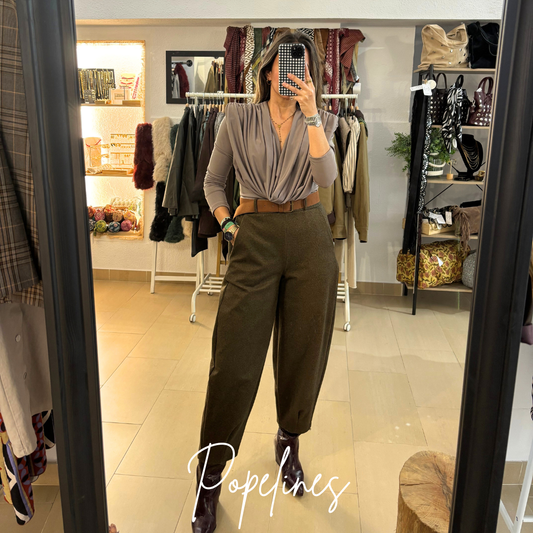 Pantalón espiga ocre