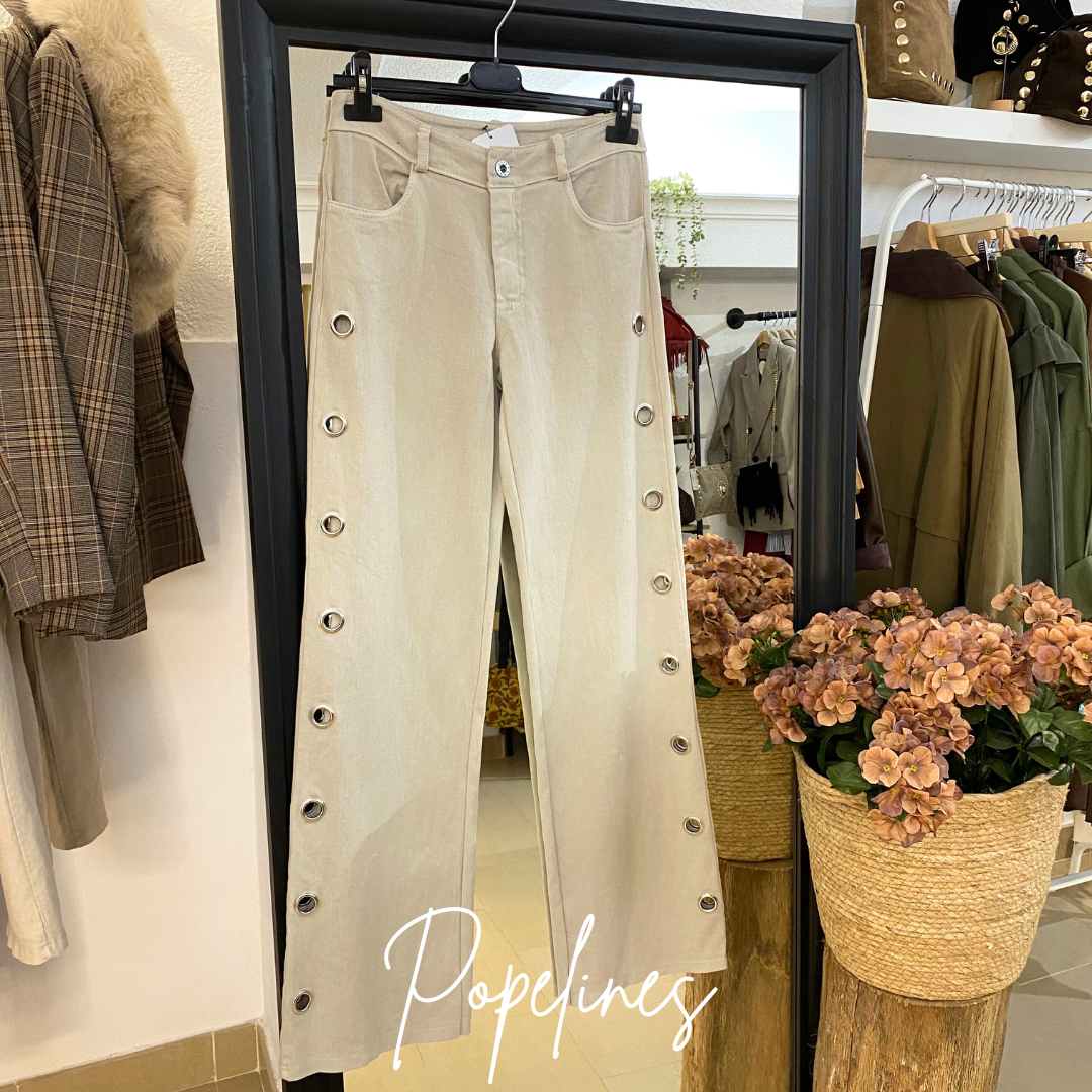 Pantalón arandelas laterales beige