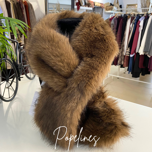 Cuello pelo mezcla caramelo