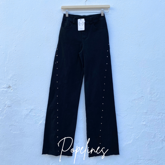 Pantalones tachuelas laterales negro
