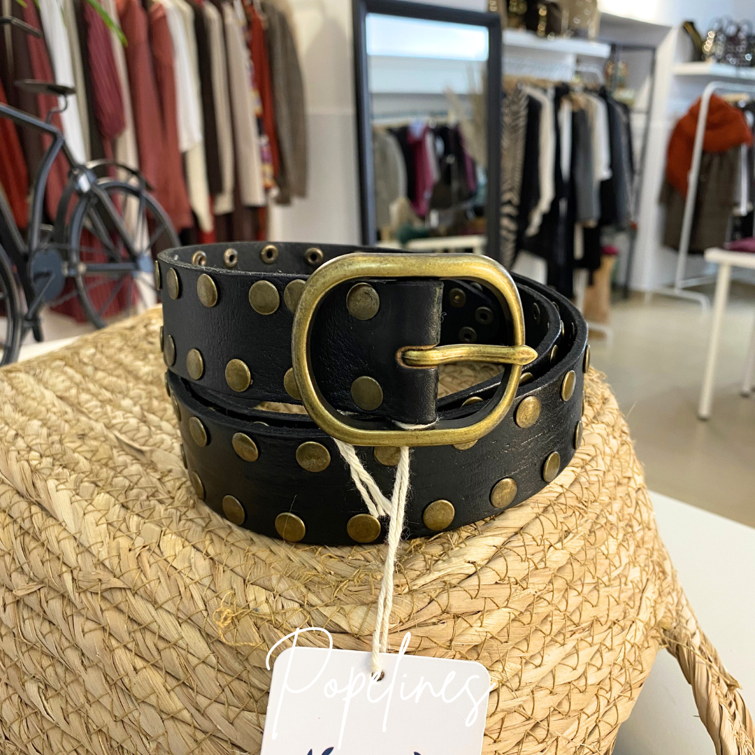 Cinturón doble tachuela