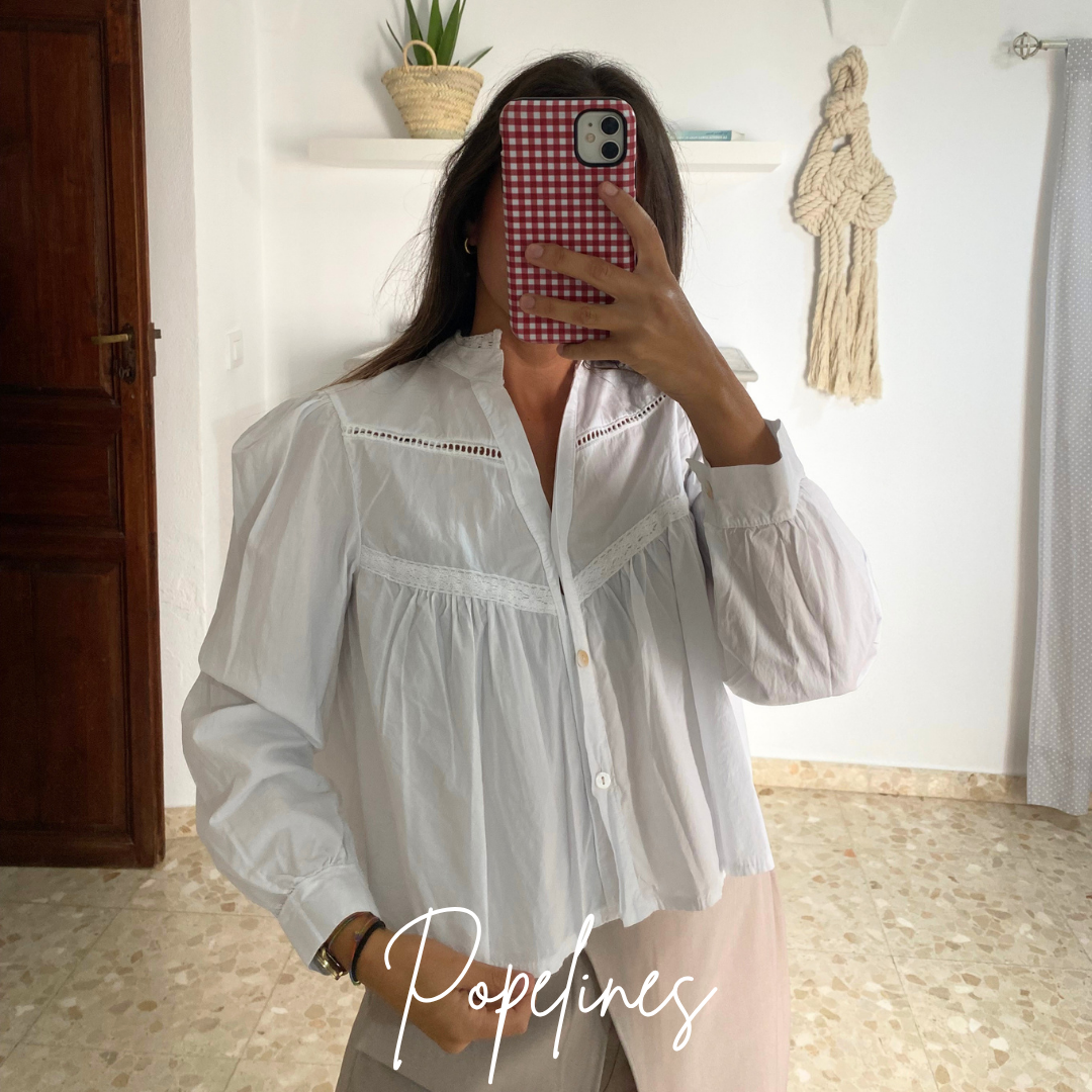 Blusa detalle puntilla blanca