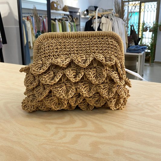 Bolso rafia conchas camel