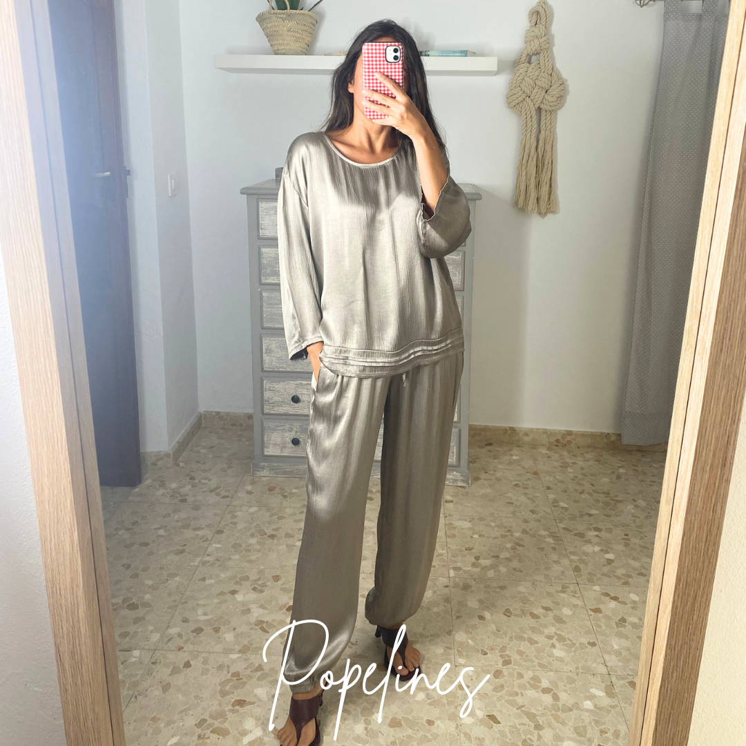 Conjunto satinado topo