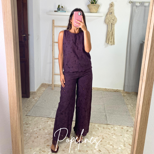 Pantalón brocado berenjena