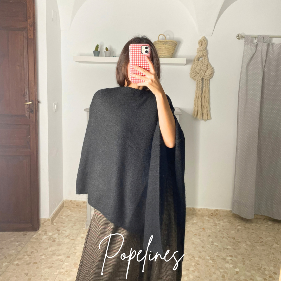 Poncho negro